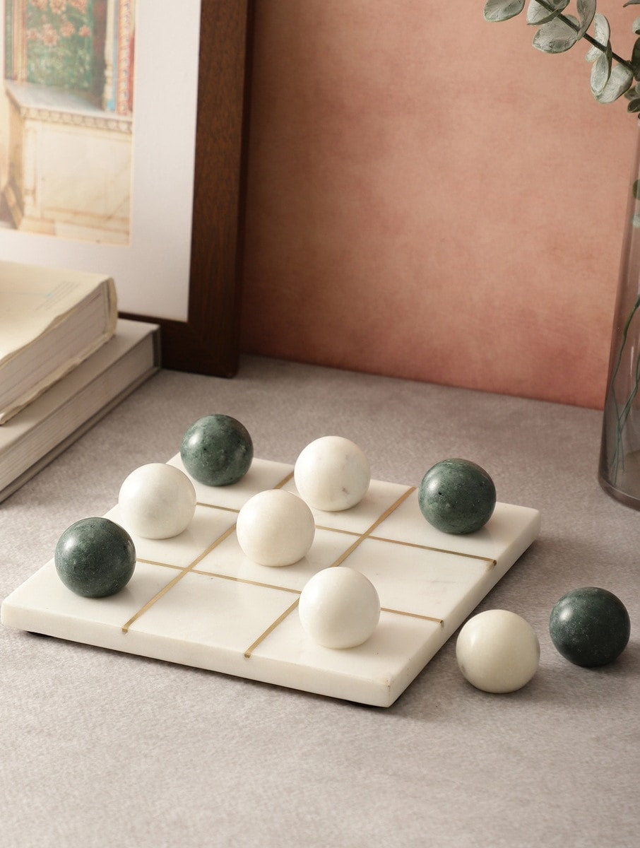 White Marble Tic-Tac-Toe Game Set with Contrasting Pieces