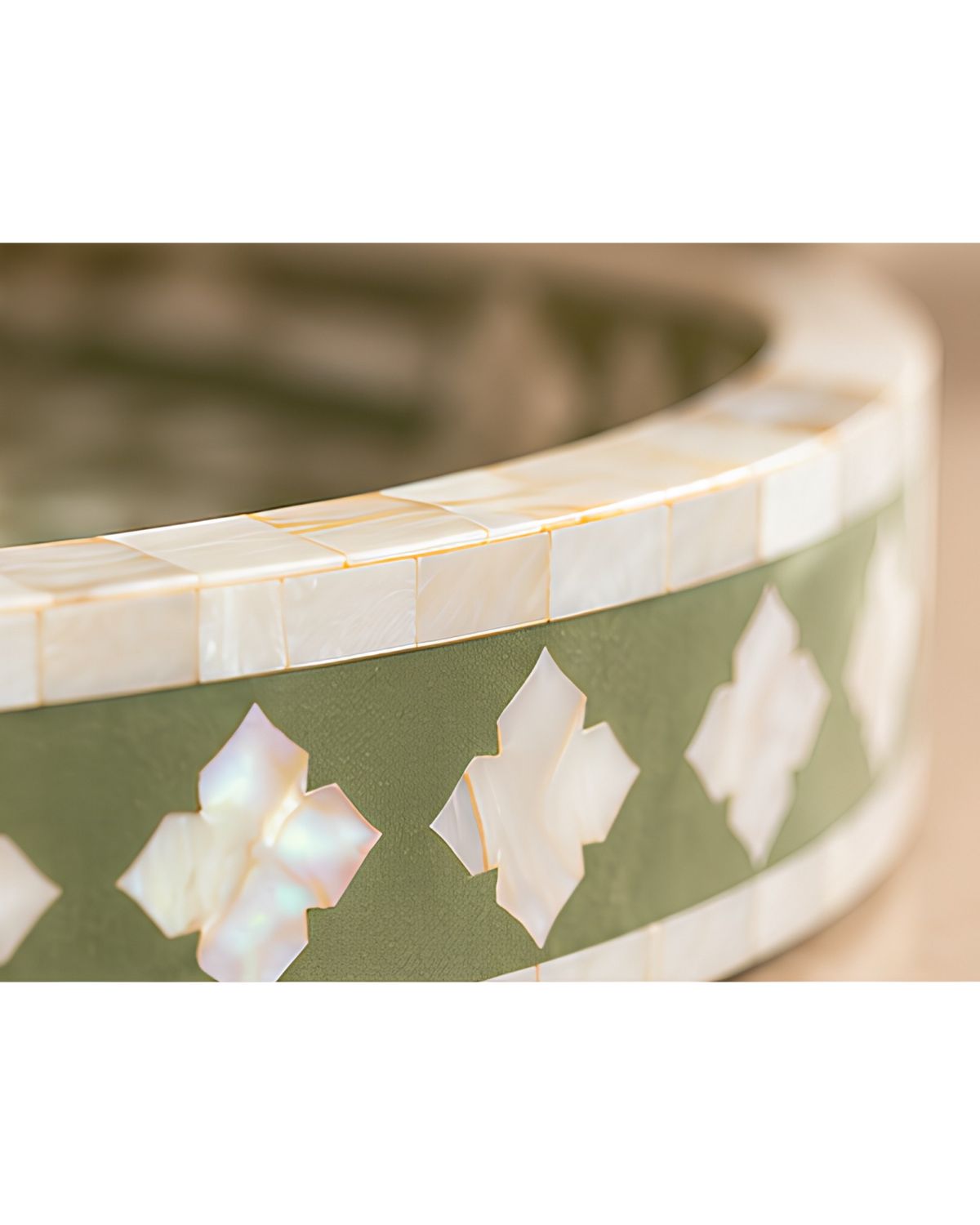 Olive Mother of Pearl Inlay Round Serving Tray