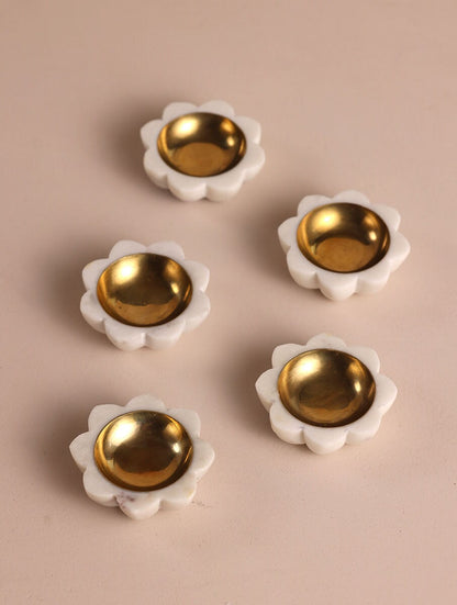 White Marble Flower Candle Holders with Metal Inlay