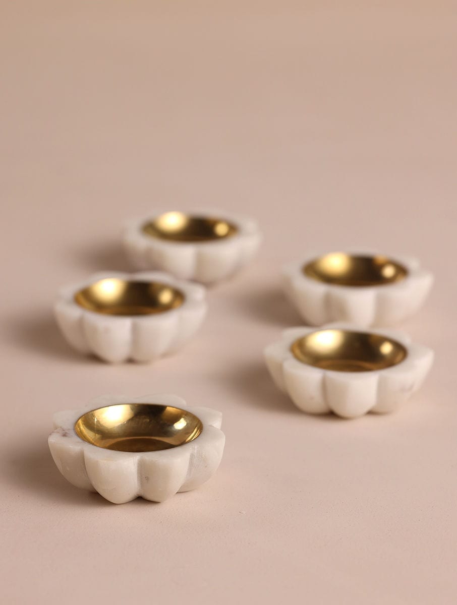 White Marble Flower Candle Holders with Metal Inlay