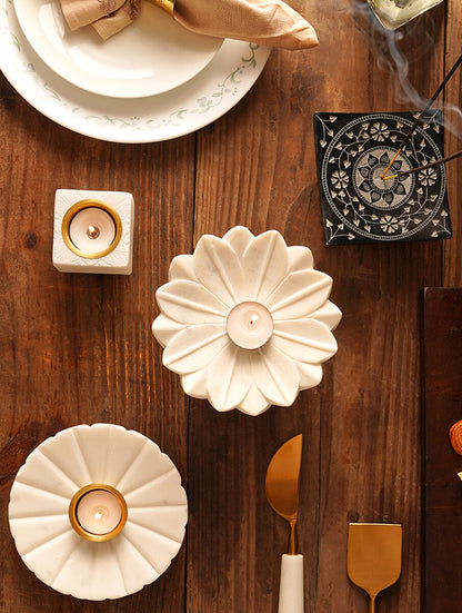 White Marble Flower Bowl with Metal Base