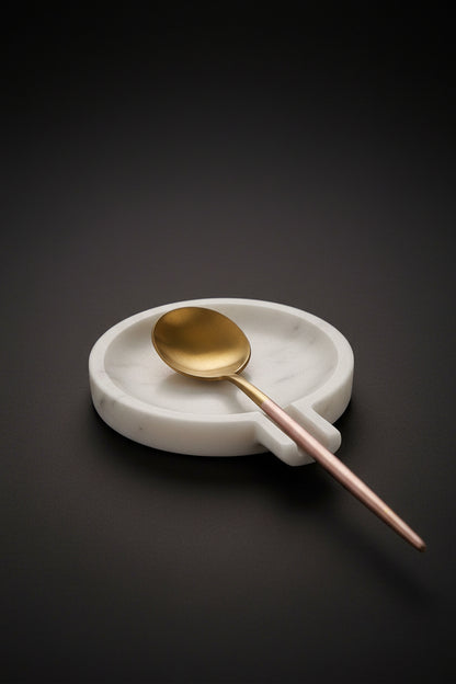 White Marble Round Serving Dish with Handle