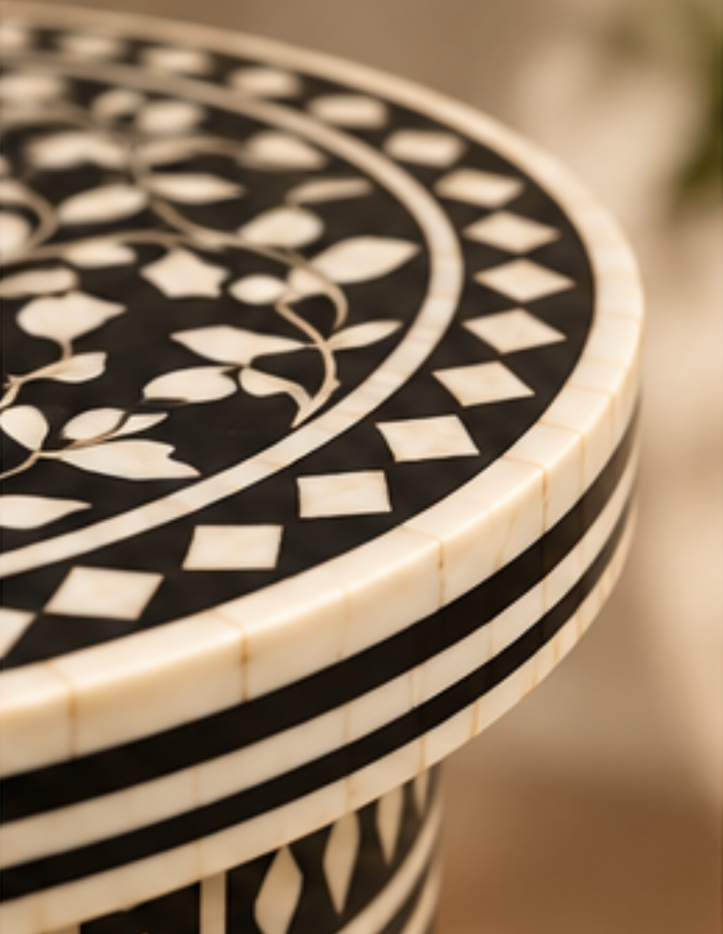 Black and White Floral Bone Inlay Round Side Table